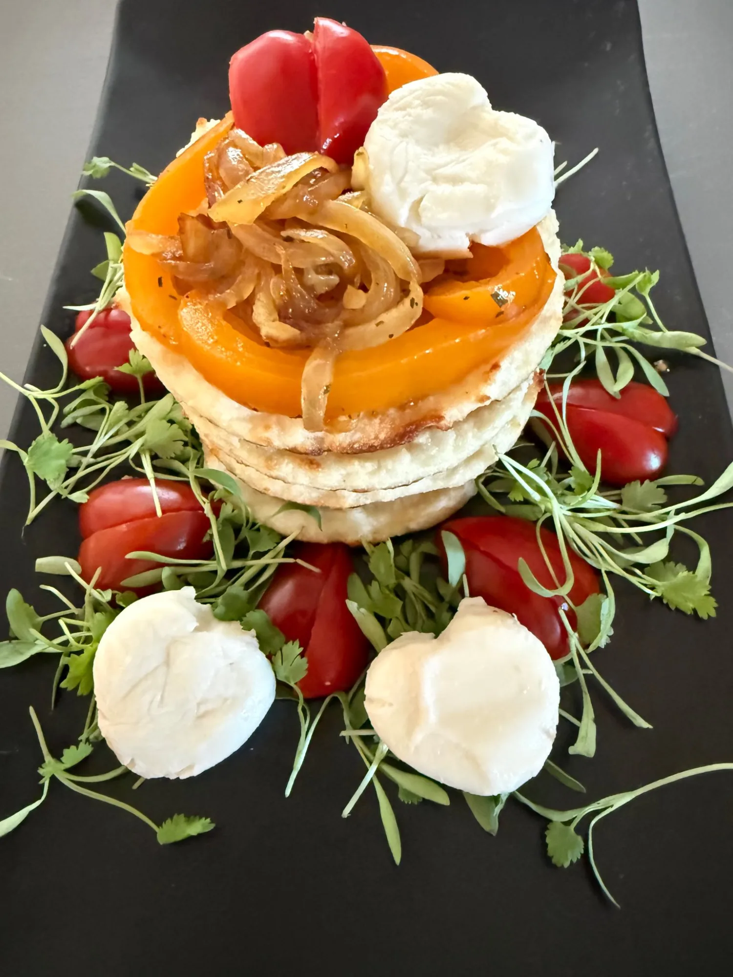 Ето какво хапват дамите в програмата и слабеят. Вкусно нали?